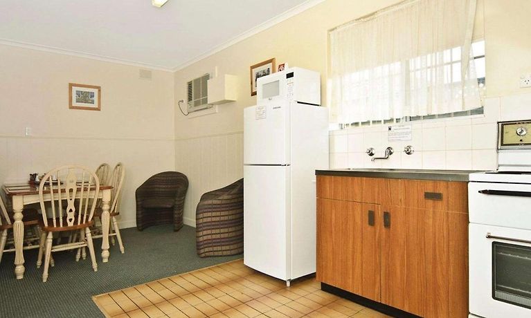 Comfort Inn Victor Harbor Book 3 Star Accommodation From 108